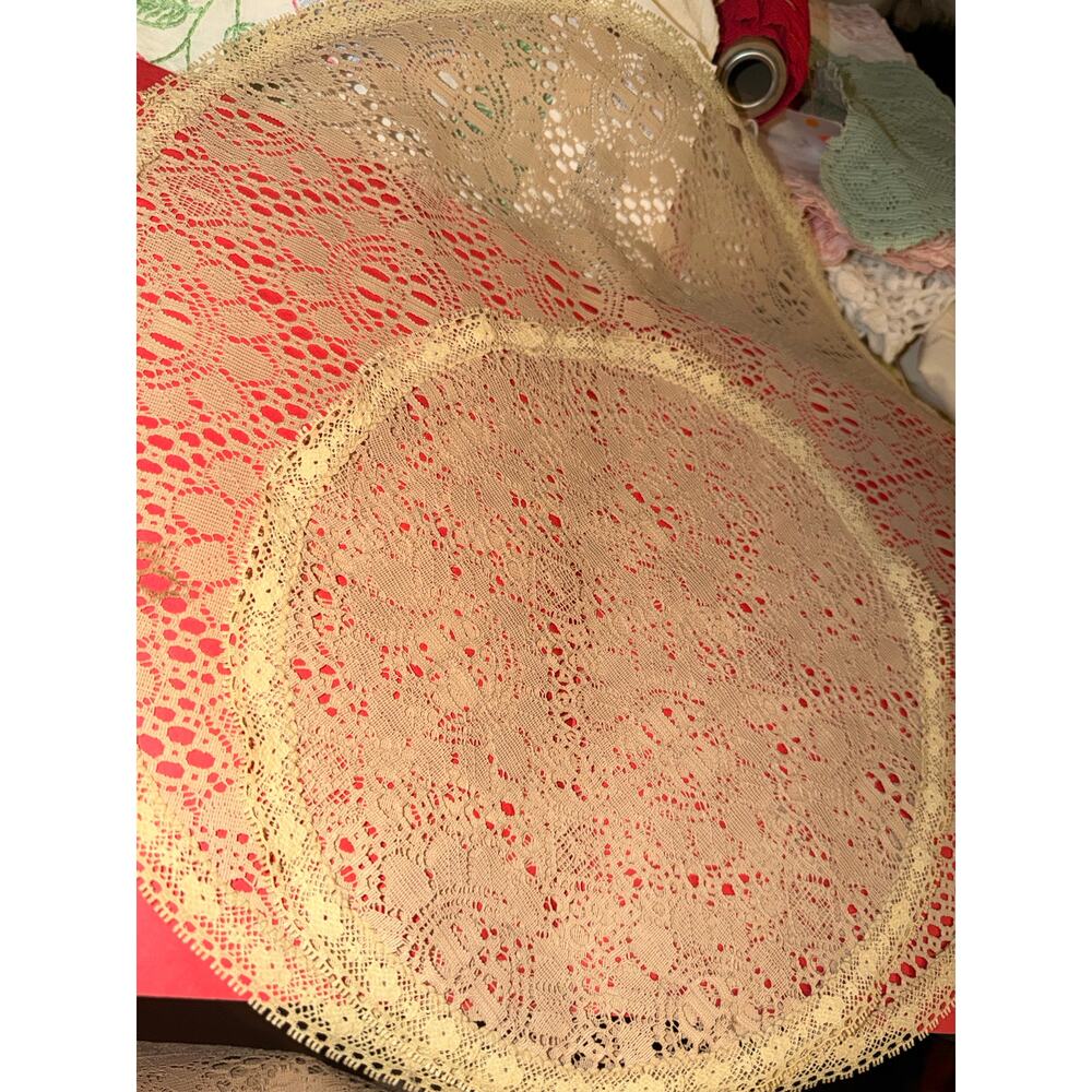 5 beige doilies Vintage Beige Lace Doily Set Round Rectangle Dresser \